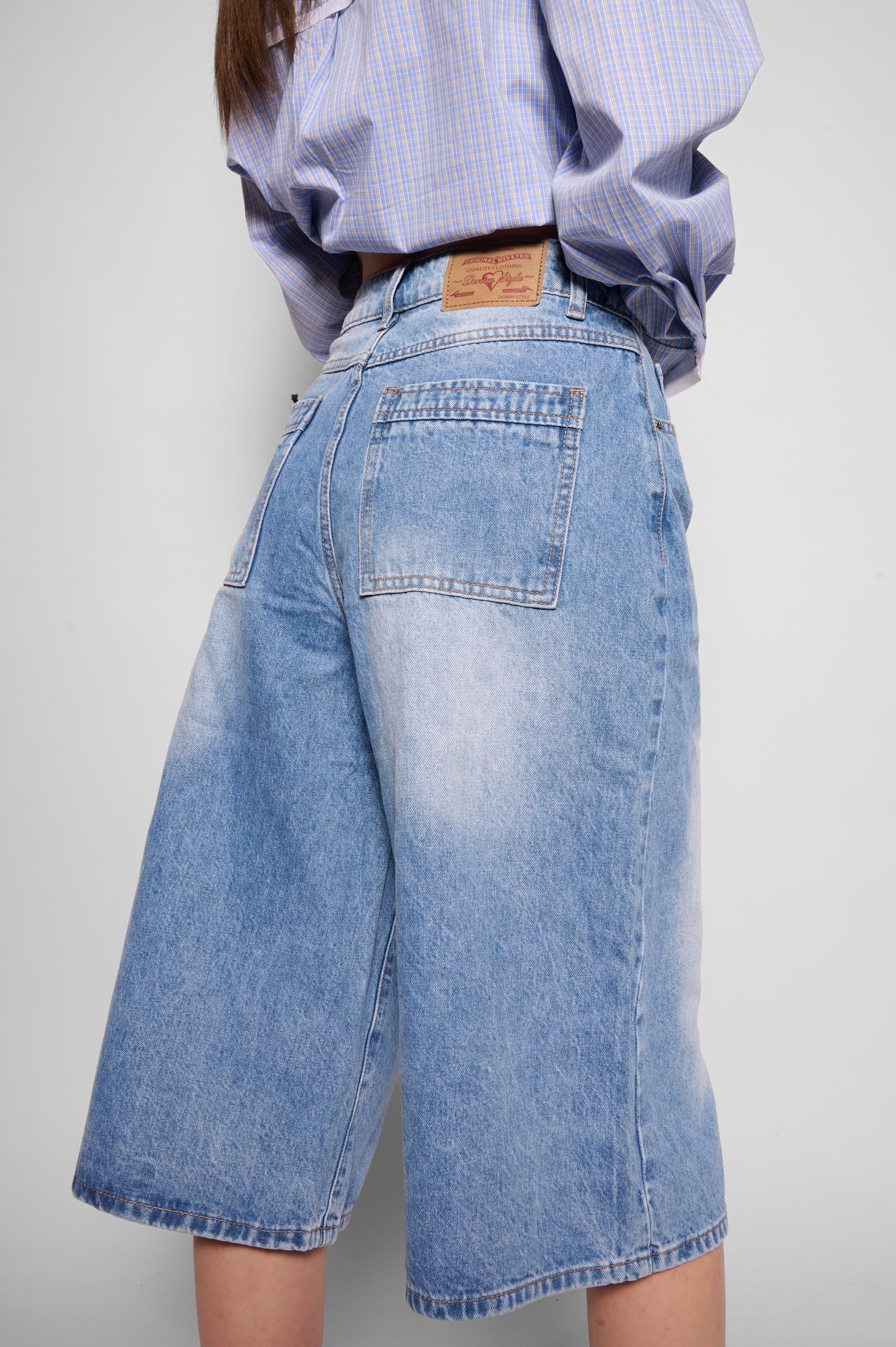 Bermuda jeans