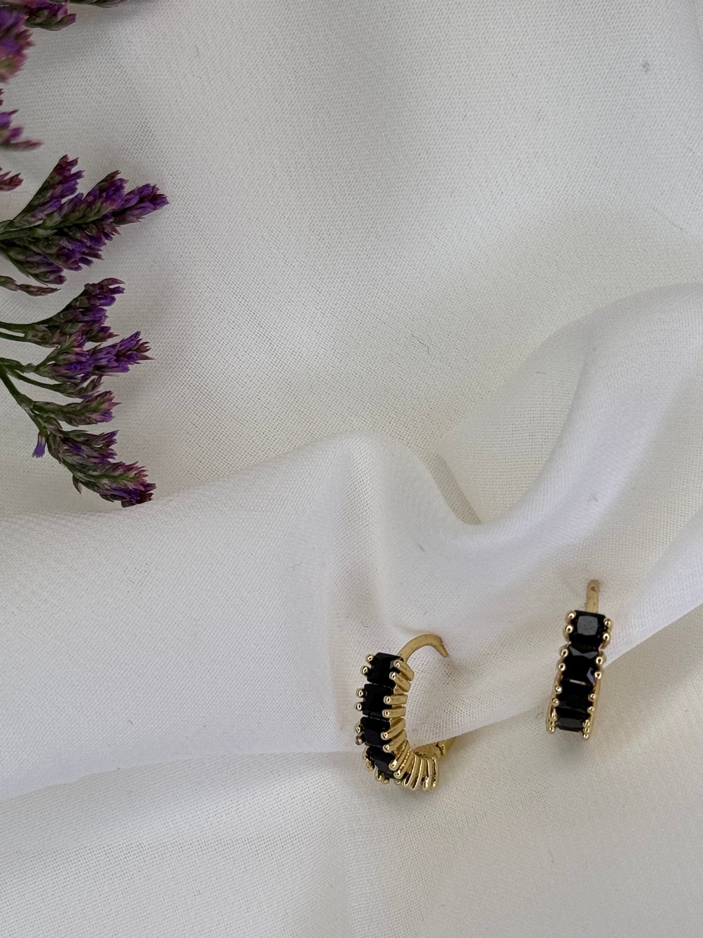 Cerchietti zirconi neri