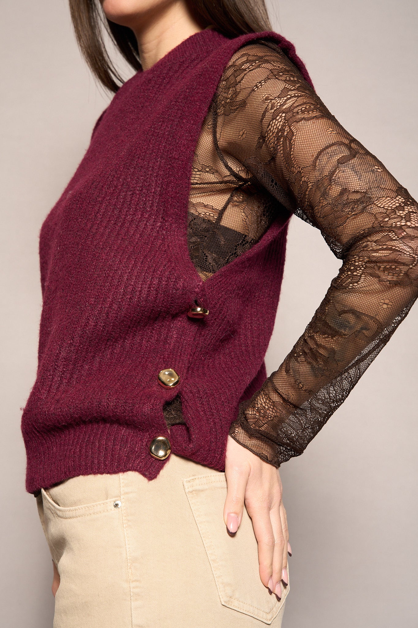 Gilet con bottoni bordeaux