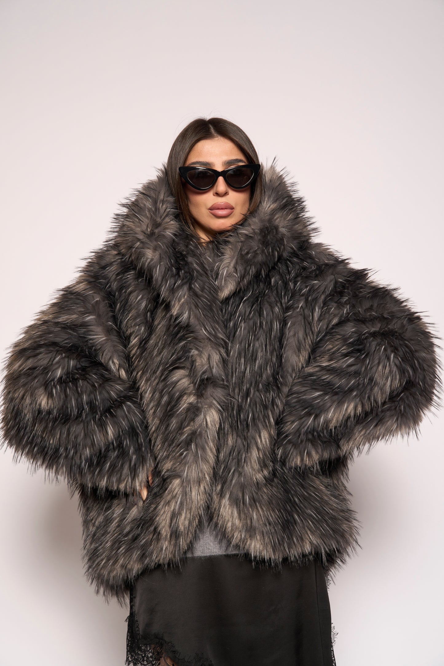 Pelliccia eco grigia