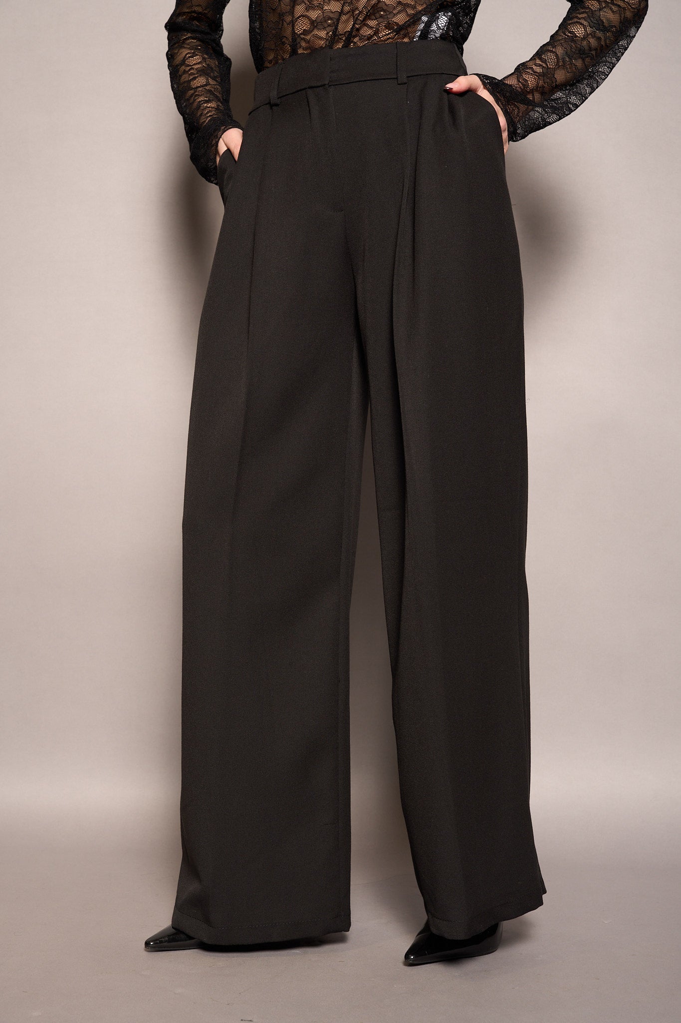 Pantalone completo nero