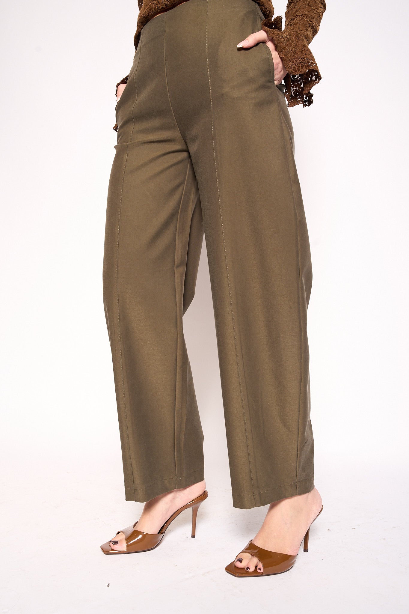 Pantalone crop verde