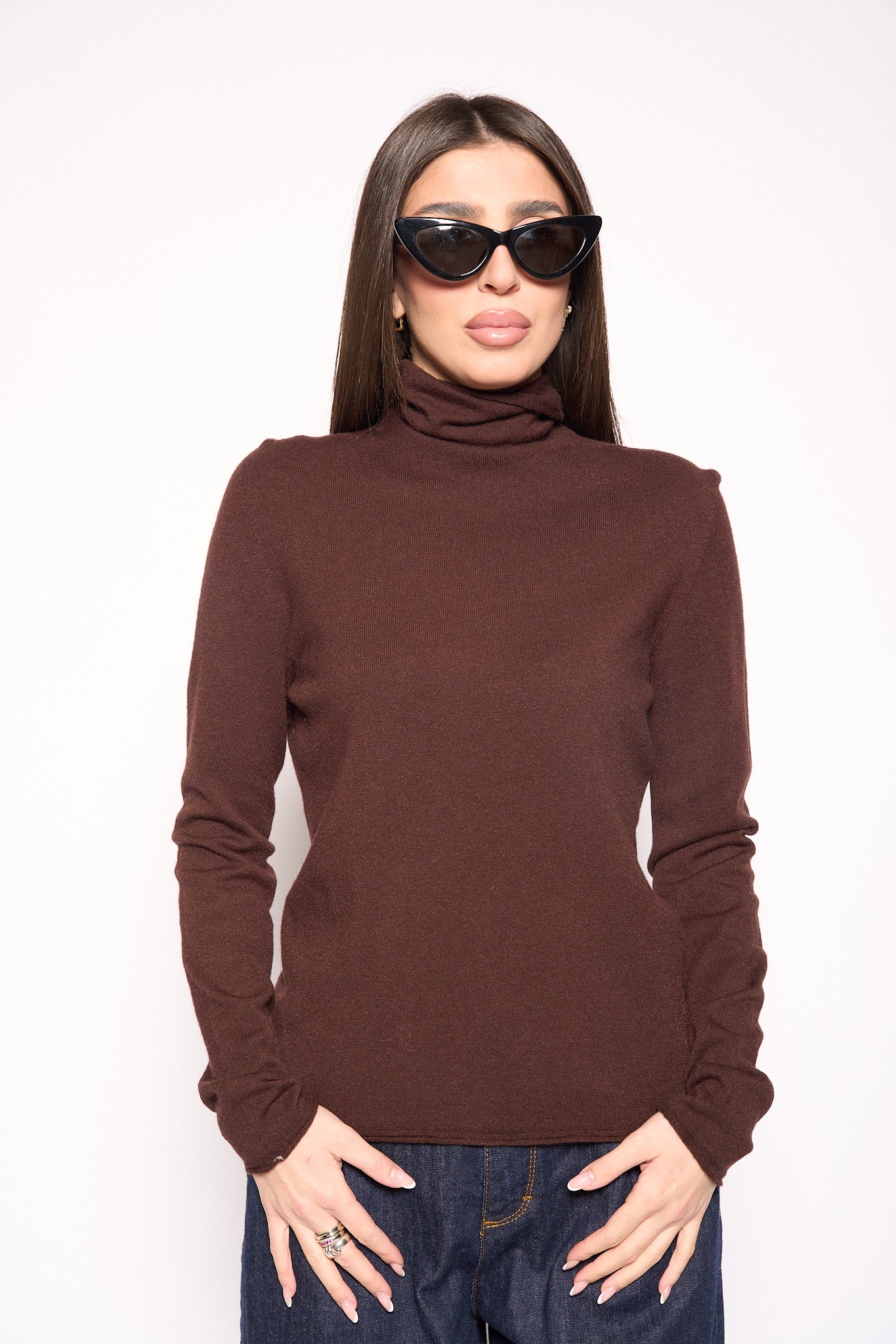 Maglia dolcevita marrone