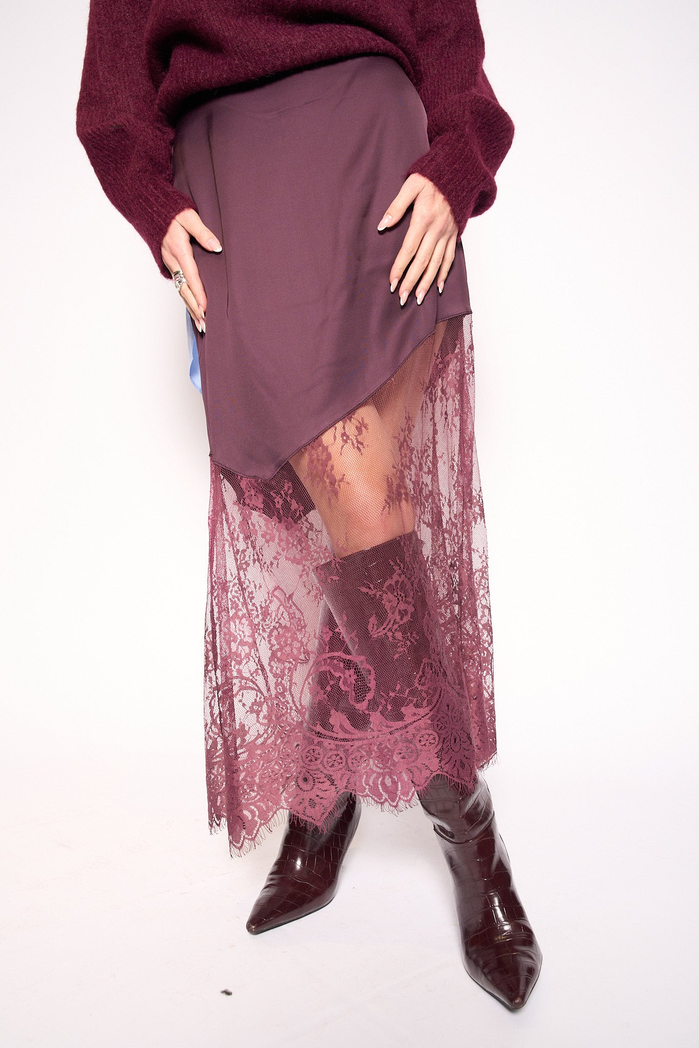 Gonna pizzo bordeaux