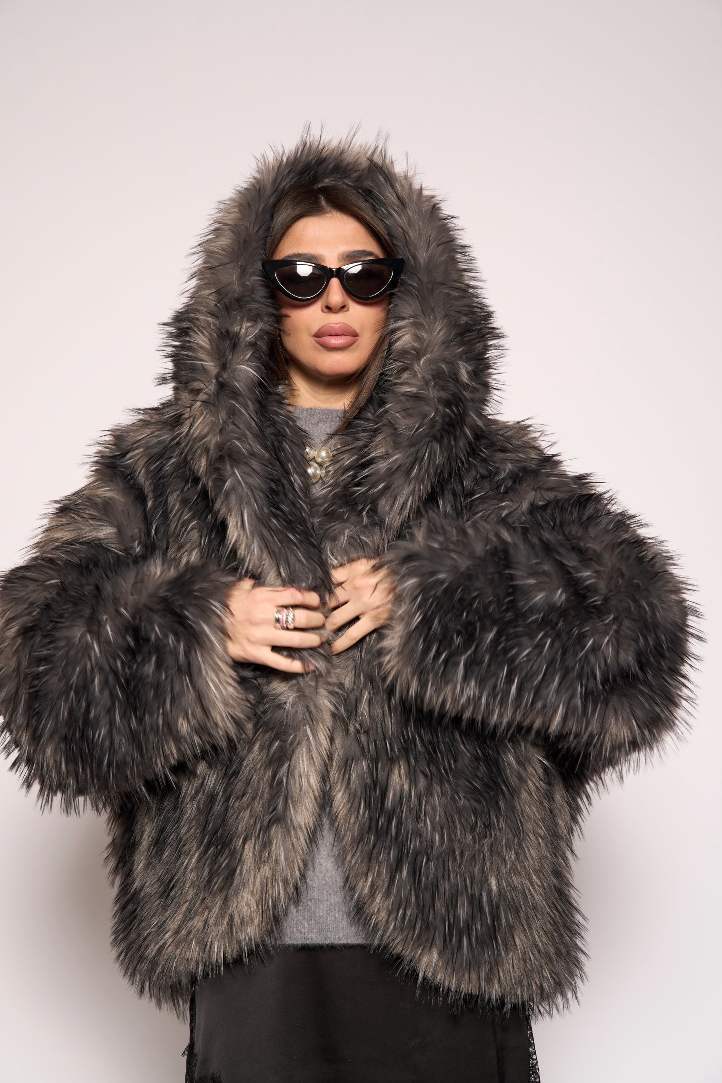 Pelliccia eco grigia